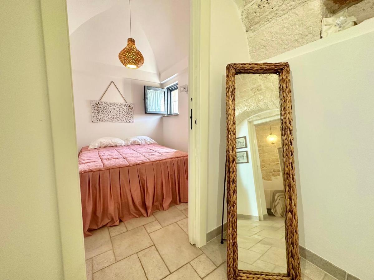 Trullo Il Carrubo Villa อัลเบโรเบลโล ภายนอก รูปภาพ