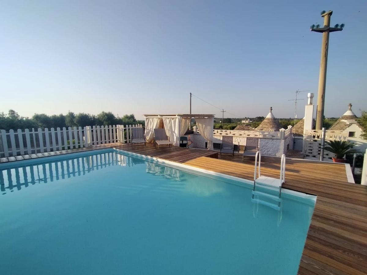 Trullo Il Carrubo Villa อัลเบโรเบลโล ภายนอก รูปภาพ