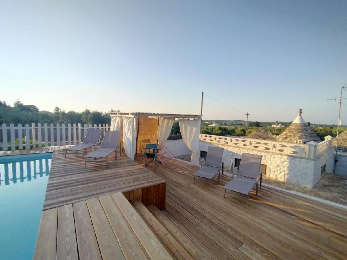 Trullo Il Carrubo Villa อัลเบโรเบลโล ภายนอก รูปภาพ