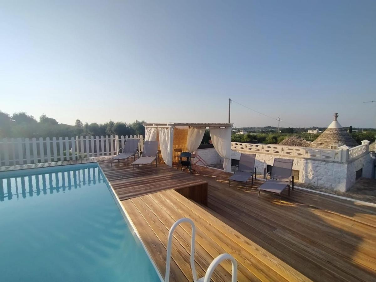 Trullo Il Carrubo Villa อัลเบโรเบลโล ภายนอก รูปภาพ