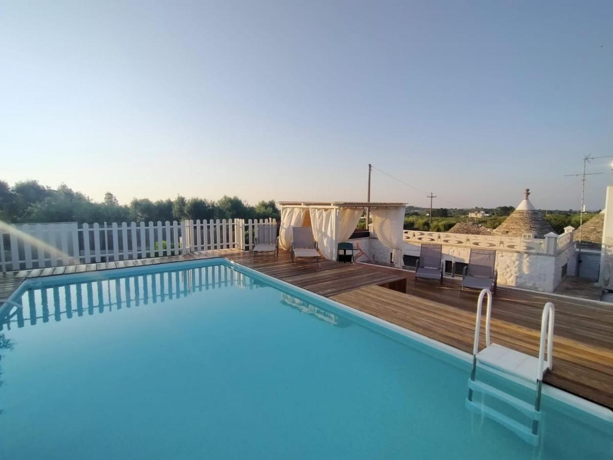 Trullo Il Carrubo Villa อัลเบโรเบลโล ภายนอก รูปภาพ
